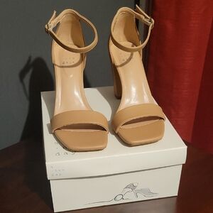 Classic Tan Ankle-Strap Block Heel Sandals